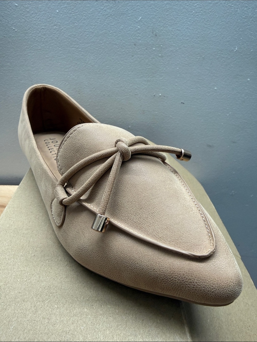 Journee Collection MURIEL Taupe Slip-On Loafer TAN Women’s Size 9.5 NEW